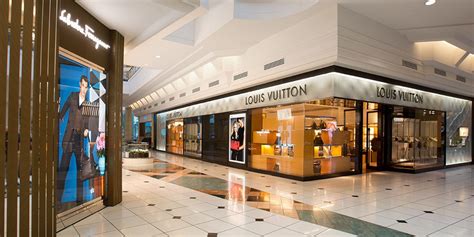 louis vuitton somerset mall